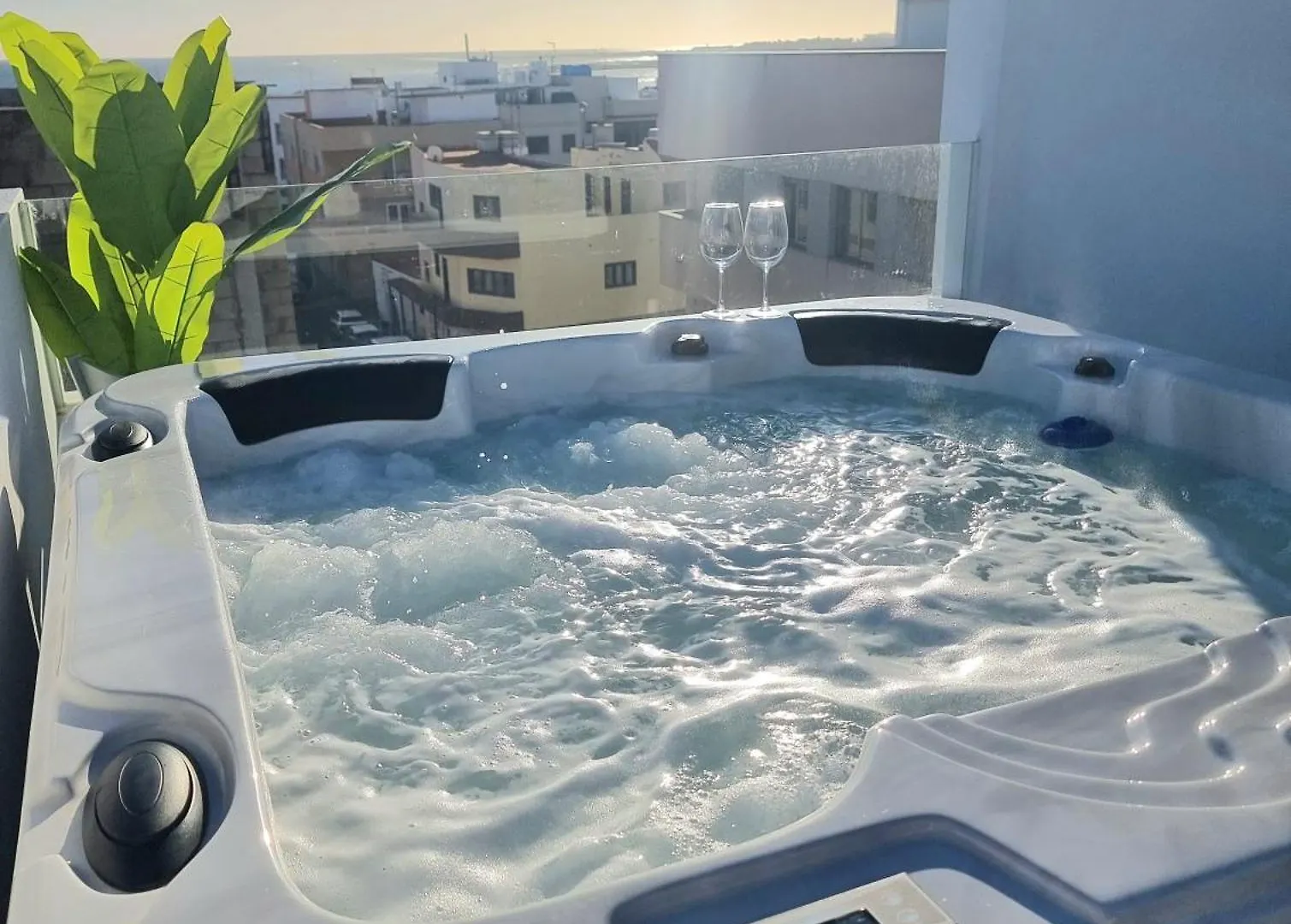 アパート コラレホLuxury Penthouse Valentin With Jacuzziアパートメント